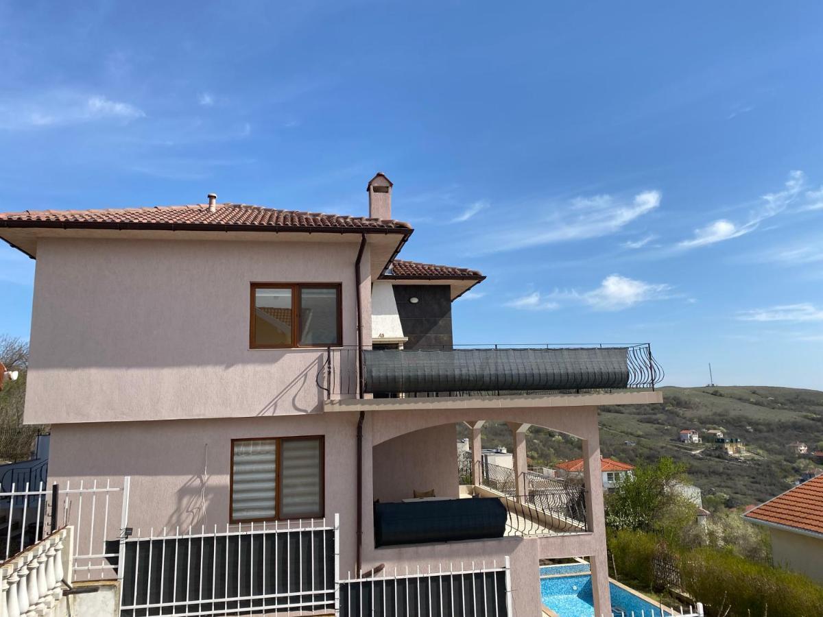 Sea Sunrise Vila Balchik Exterior photo